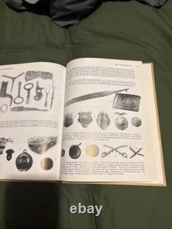 CIVIL War Artifacts A Guide For The Historian Howard R. Crouch V. G. C. +