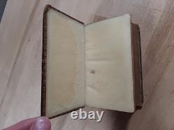 BIBLE SAINTE 1845 PHILADELPHIE VERSION ANGLAISE BIBLE POLYGLOTTE ANTERIEURE À LA GUERRE DE SECESSION ANCIENNE