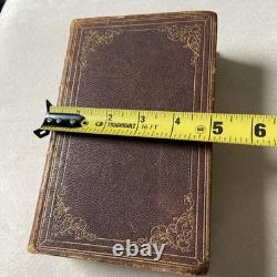 BIBLE SAINTE 1869 antique en cuir SOCIÉTÉ BIBLIQUE AMÉRICAINE d'époque post-guerre civile