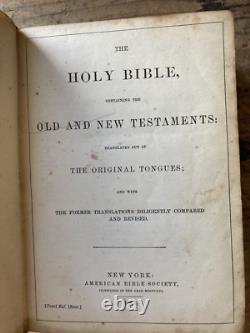 Bible Sainte Antique de 1867, Époque Post-Civil War, Belle Reliure en Cuir