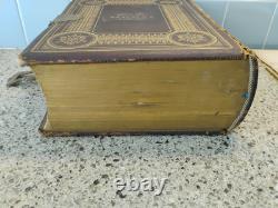 Bible de famille énorme 1864 antique Harding's Civil War avec fermoir en laiton a besoin de TLC