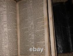 Bible en cuir de l'époque de la guerre civile avec une sangle cassée, des écritures légèrement visibles et un nom rare.