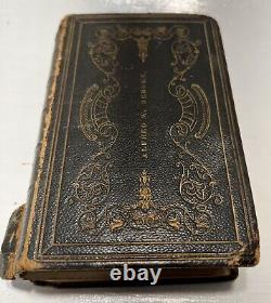 Bible familiale avec nom de famille gravé de l'ère de la Guerre Civile 1856 signée Alfred Bergen New Jersey