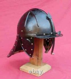 Casque médiéval en forme de queue de homard de l'époque de la guerre civile anglaise, idéal pour les cadeaux