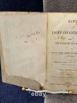 Tactiques de Fusil et d'Infanterie Légère par W. R. Hardee 1861 Memphis/2 Volumes en Un
